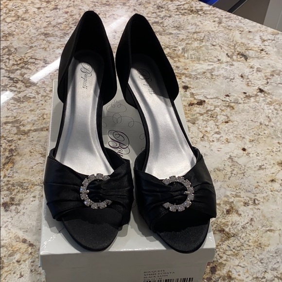 Shoes | Womens Size 12 Dress Shoes With 